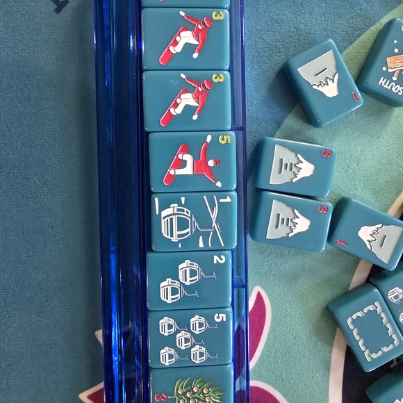 Winter Apres Mahjong RACKS & MAT only. - Picture 4 of 5